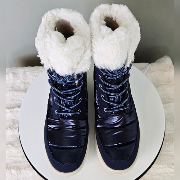 Sperry Women's Bearing Plushwave Navy Metallic Snow Boot - Picture 9 of 12